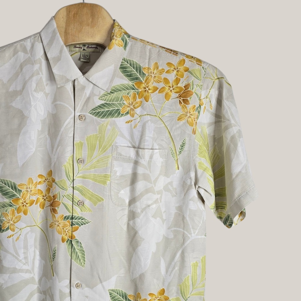Tommy Bahama Mens Sz L Silk Floral Tropical Camp Shirt Beige Yellow Short Sleeve